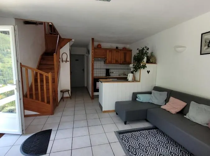 Eslias Viella (Hautes-Pyrenees)